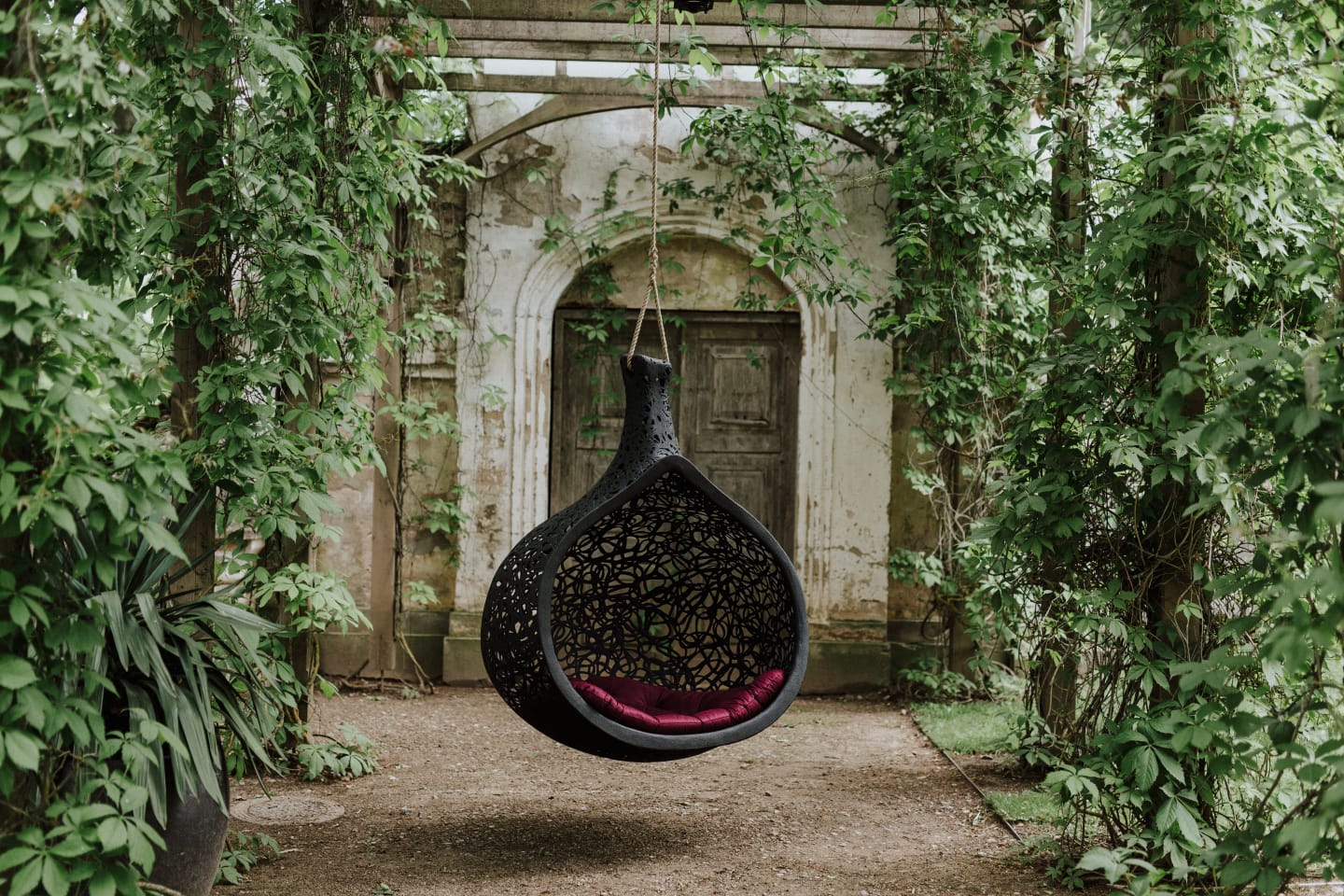 Loona Hanging Chair