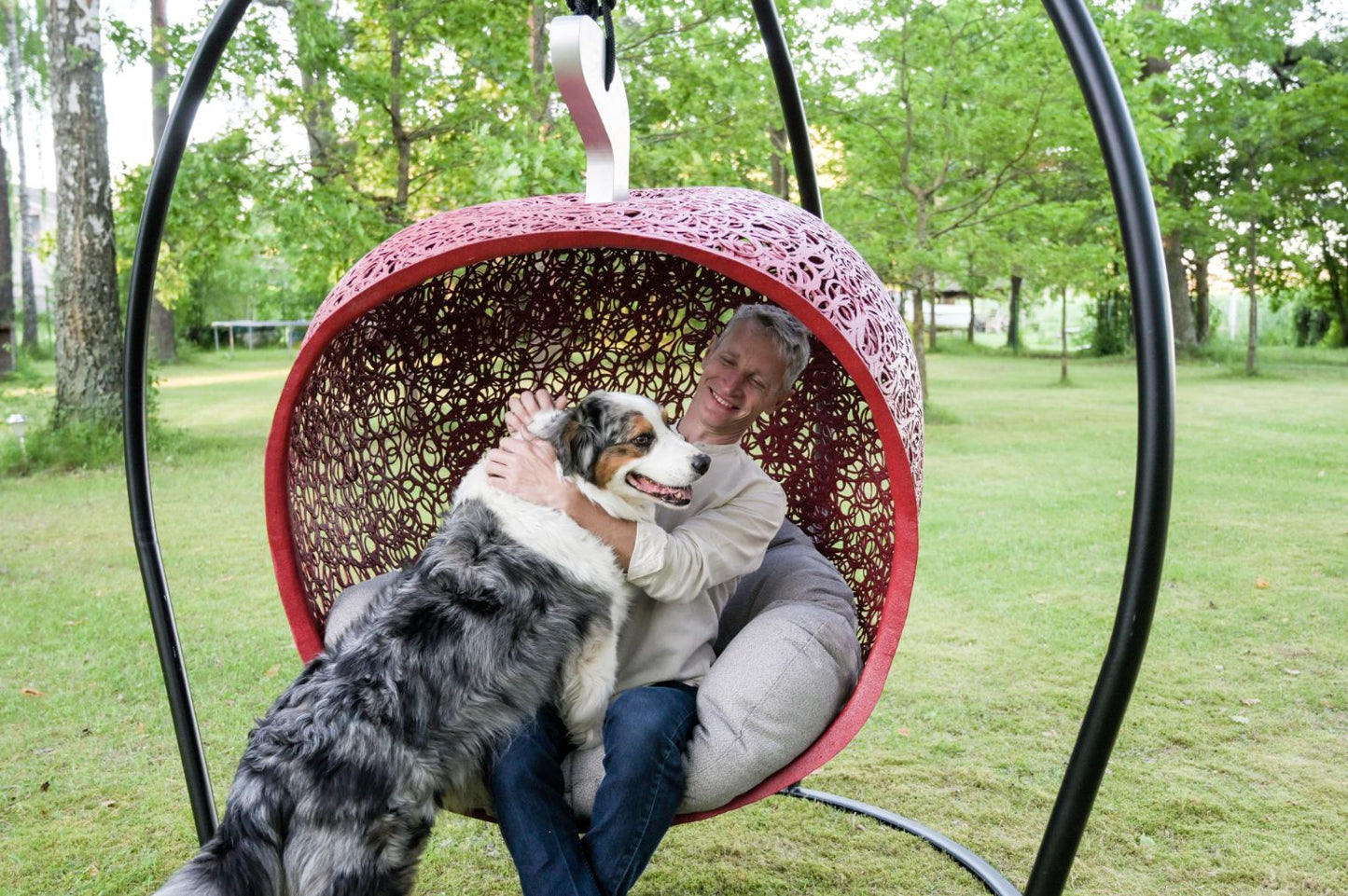 Apple Hanging Nest Chair